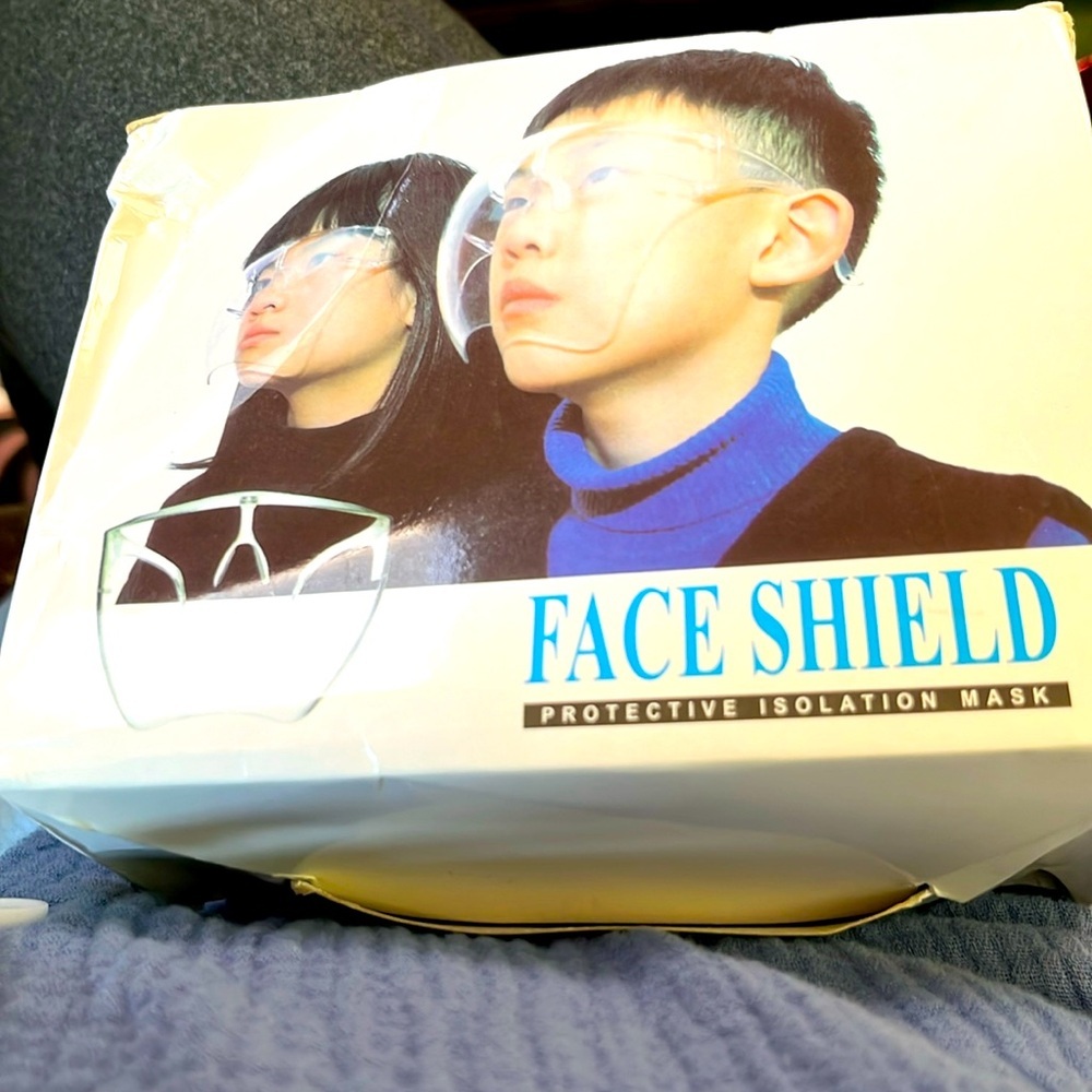Face Protective Isolation Mask.